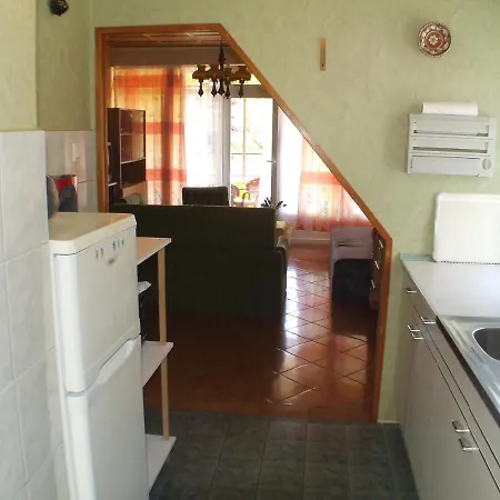 Eliza Nyaralo Holiday home